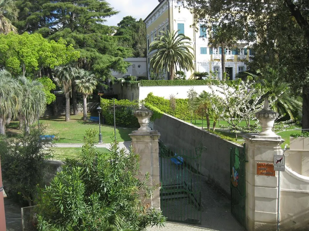 Hotel Acqua Marina Albissola Marina